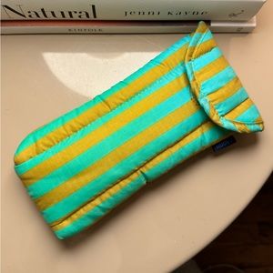 Baggu puffy glasses case